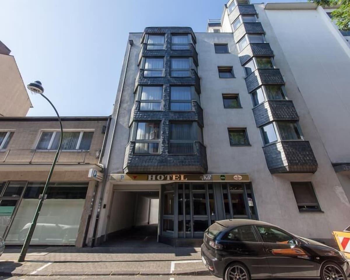 Hotel An Der Ko 뒤셀도르프 외부 사진